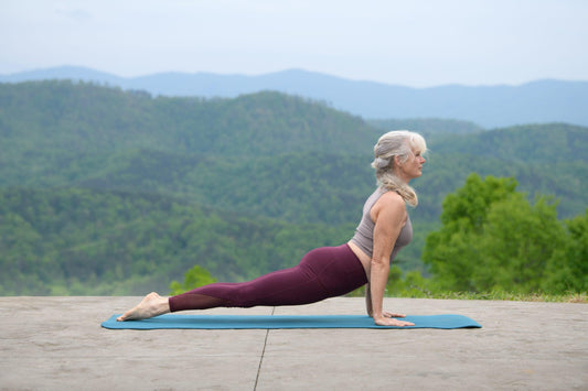 Deeply Restorative Yoga & Nature - 5 Days / 4 Nights All-Inclusive Luxury Women’s Retreat - Smoky Mountaintop Escape – Tennessee