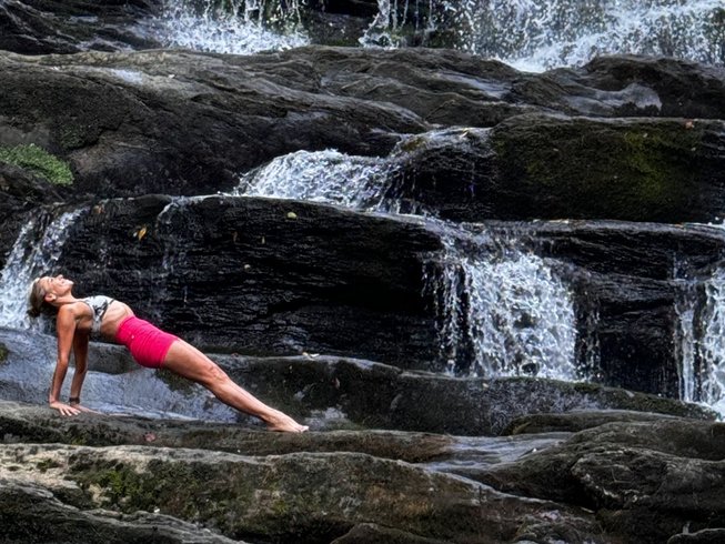 5 Days / 4 Nights All-Inclusive Mountaintop Yoga, Strength, Beauty & Spa Therapy Retreat w/ 3 Free Gifts in the Tennessee Smoky Mountains