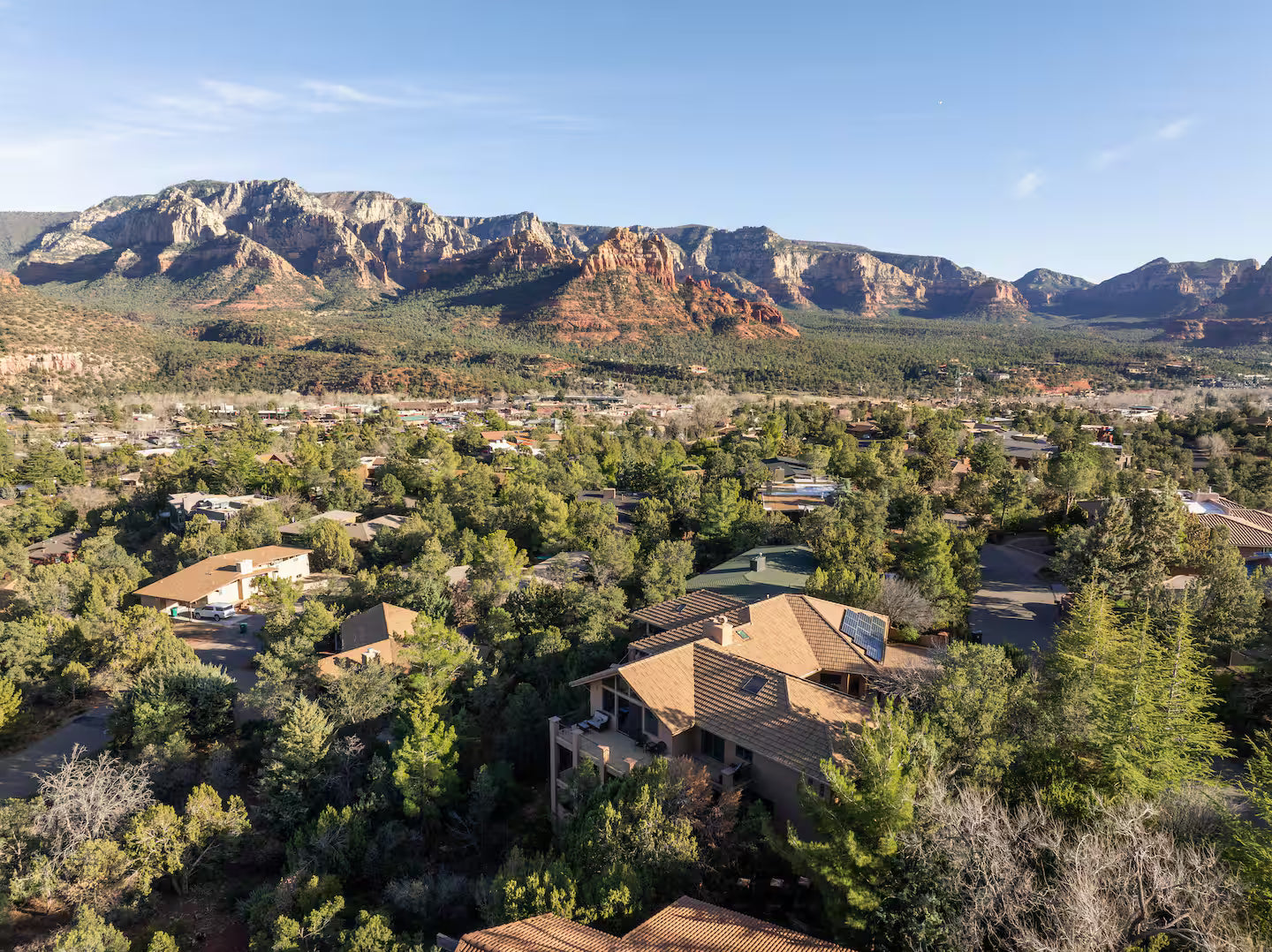 Sedona, AZ - 5 Days & 4 Nights All-Inclusive Canyon Yoga, Hiking & Meditation Retreat for Women